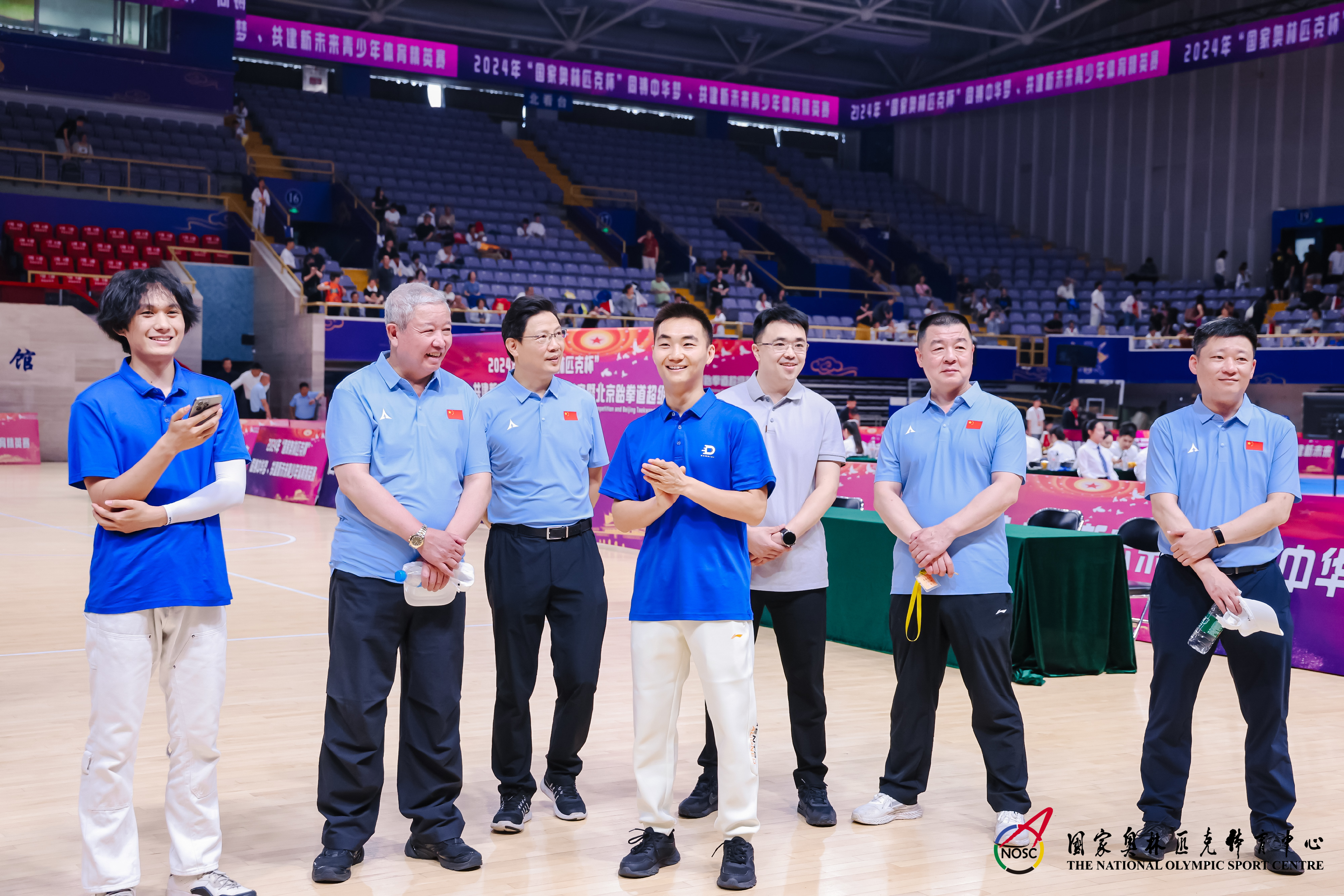 外训外赛接轨先进理念，中国男、女手国家队稳