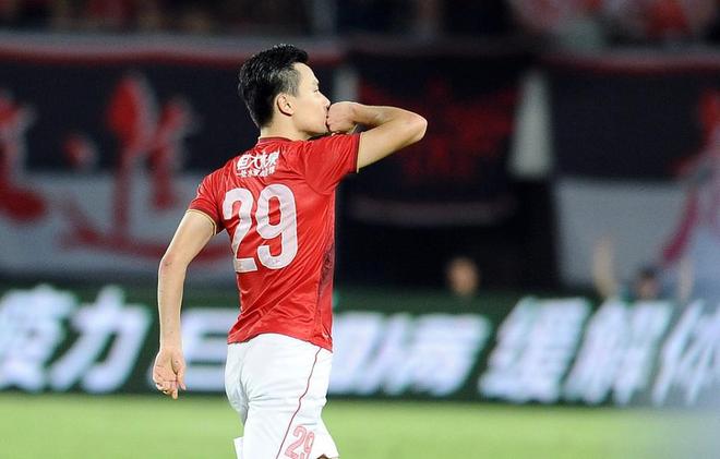 从恒大传奇到中乙老总：郜林自嘲收入所剩无几