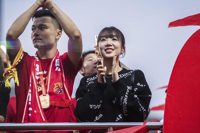 从恒大传奇到中乙老总：郜林自嘲收入所剩无几