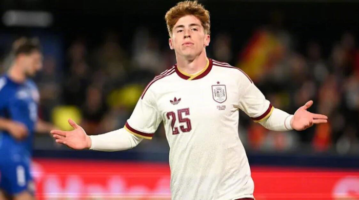 巴萨评估拉什福德买断方