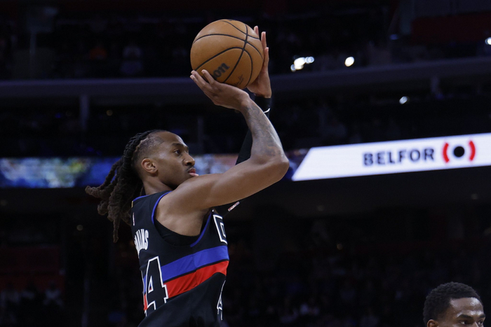 活塞末节发力逆转森林狼 杜伦詹金斯联手建功