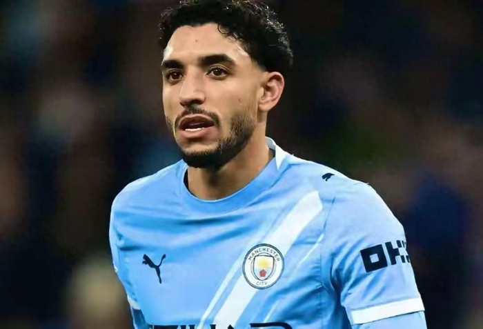 曼城足总杯半决赛逆转南安普顿，冲击国内三冠